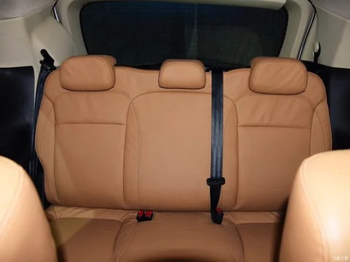 Fairly Used Amazing Great and Affordable Huasong 7 Gasoline Car Max Power 150 kW Max Torque 270 N.m  N20B20C Engine Large MVP