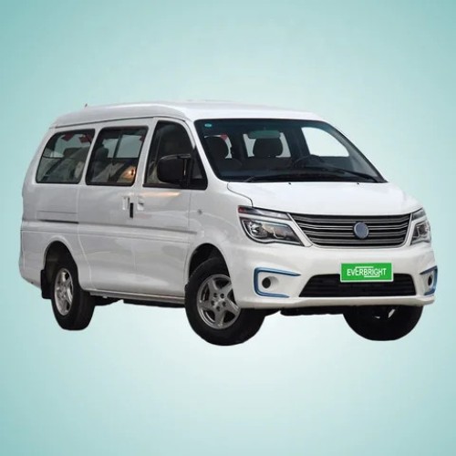 Chinese Factory City New 4 Wheels Electric Car And Vehicle super us car everbright cars DongFeng LINGZHI M5 Used Autos