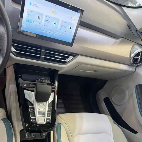 fashion design in stock at cheap price BYD Yuan Pro SUV New Energy Vehicle ev BYD electric car