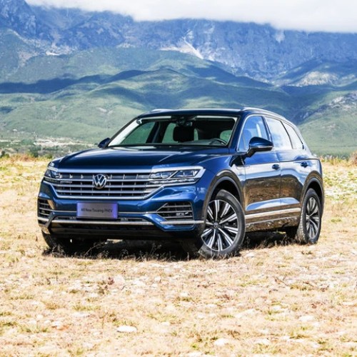 In Stock Auto VW Touareg Phev Electric Energy  Car 2022 Ehybrid Medium And Large Suv Fast Charge 5Seats New Energy Car