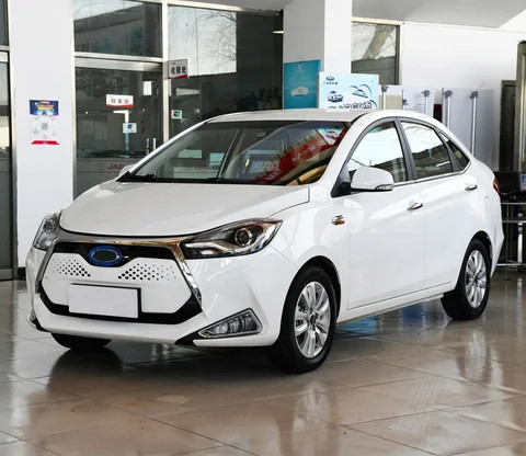 Chinese 4 Wheel Green Energy Cheap High Speed Electric Car With Airbags