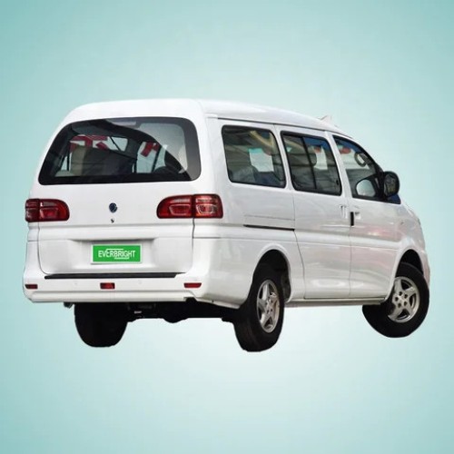 Chinese Factory City New 4 Wheels Electric Car And Vehicle super us car everbright cars DongFeng LINGZHI M5 Used Autos